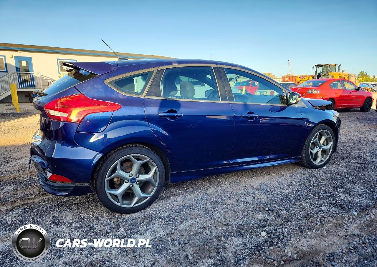 2017 Ford Focus St VIN:1FADP3L90HL319665 - 3