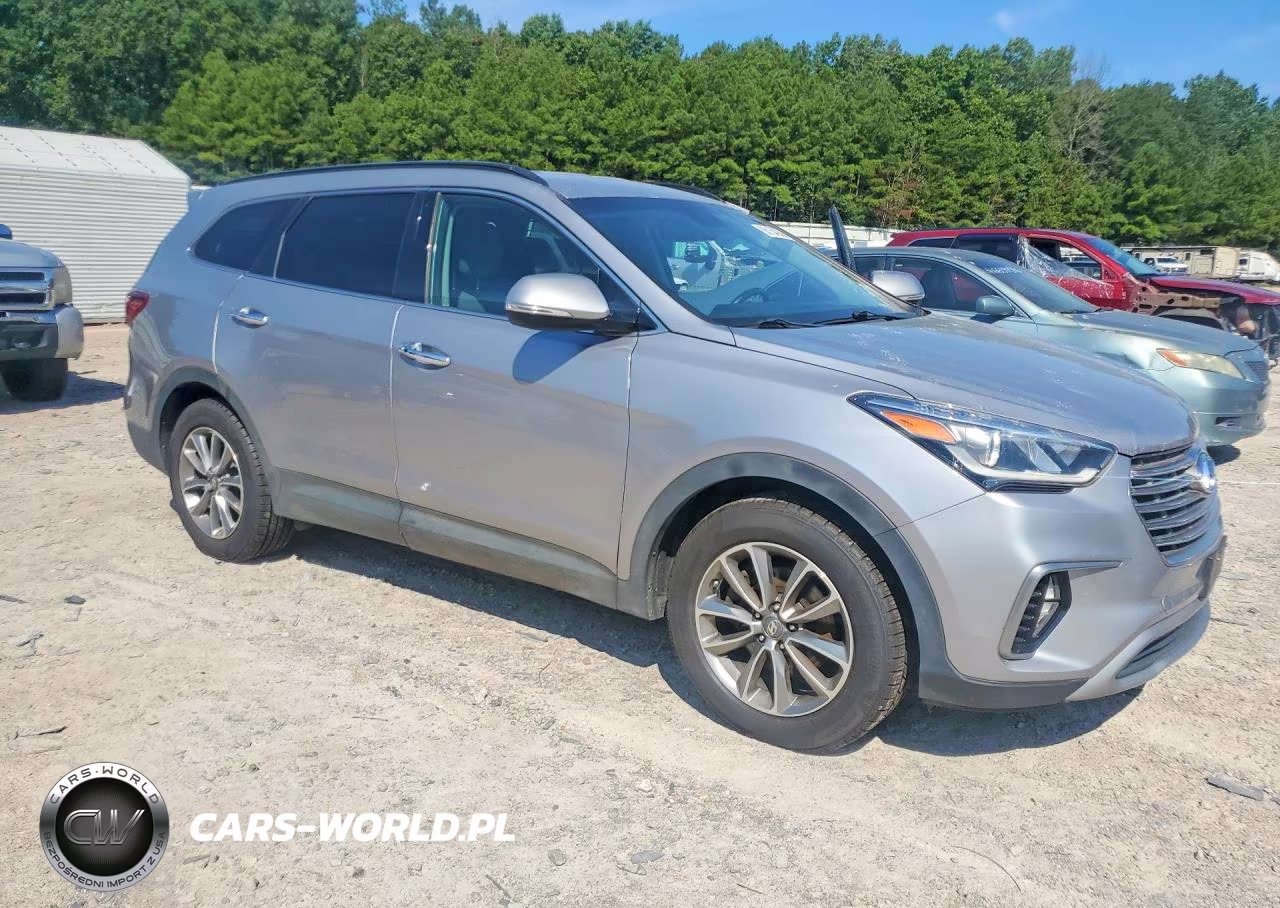 2018 Hyundai Santa Fe Se VIN:KM8SNDHF1JU260536 - 4