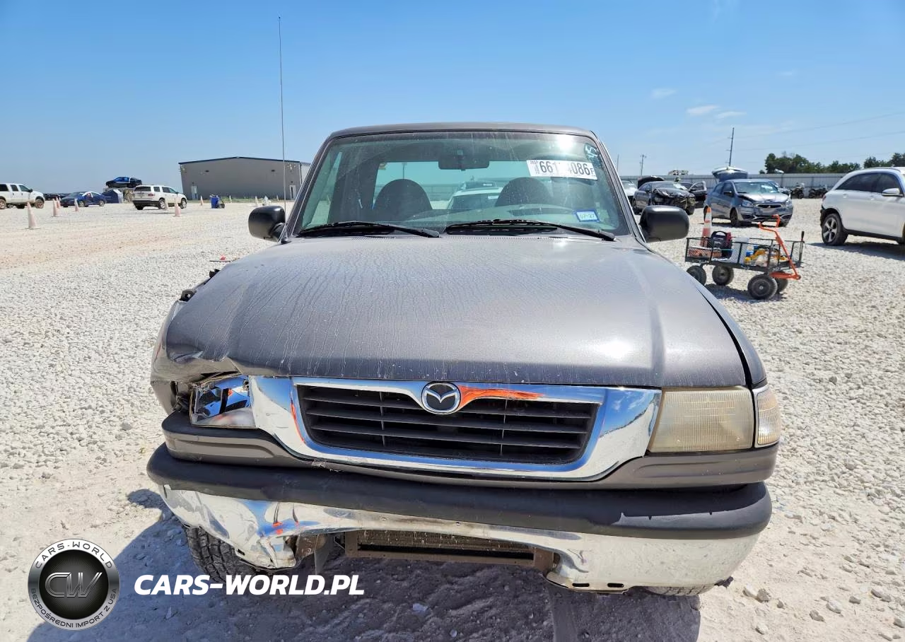 2000 Mazda B2500 Cab Plus VIN:4F4YR16C6YTM31945 - 5
