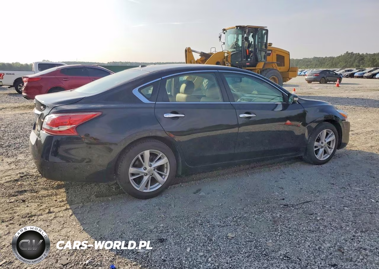 2013 Nissan Altima 2.5 VIN:1N4AL3AP6DN410695 - 3