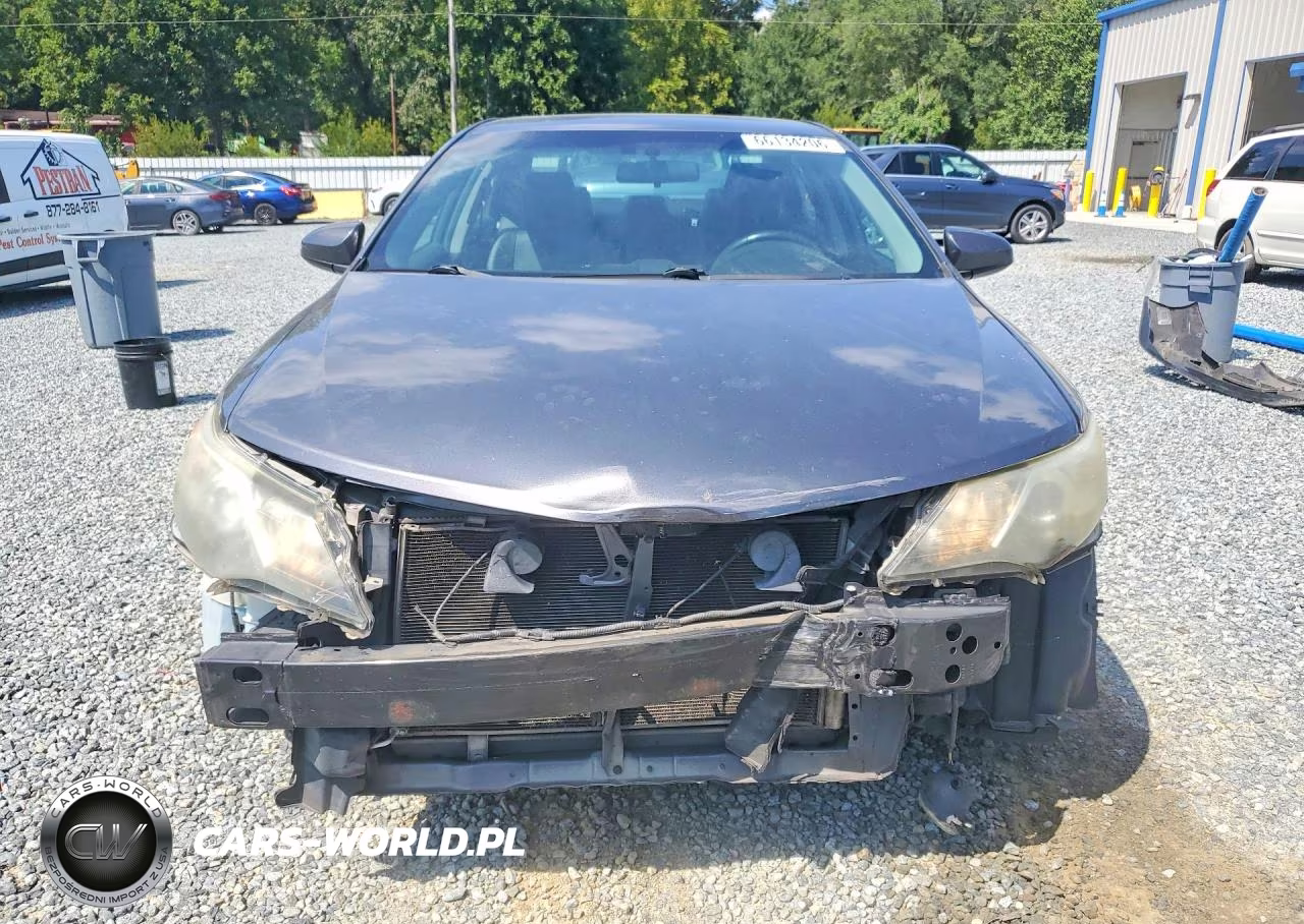 2014 Toyota Camry L VIN:4T1BF1FK9EU395409 - 5