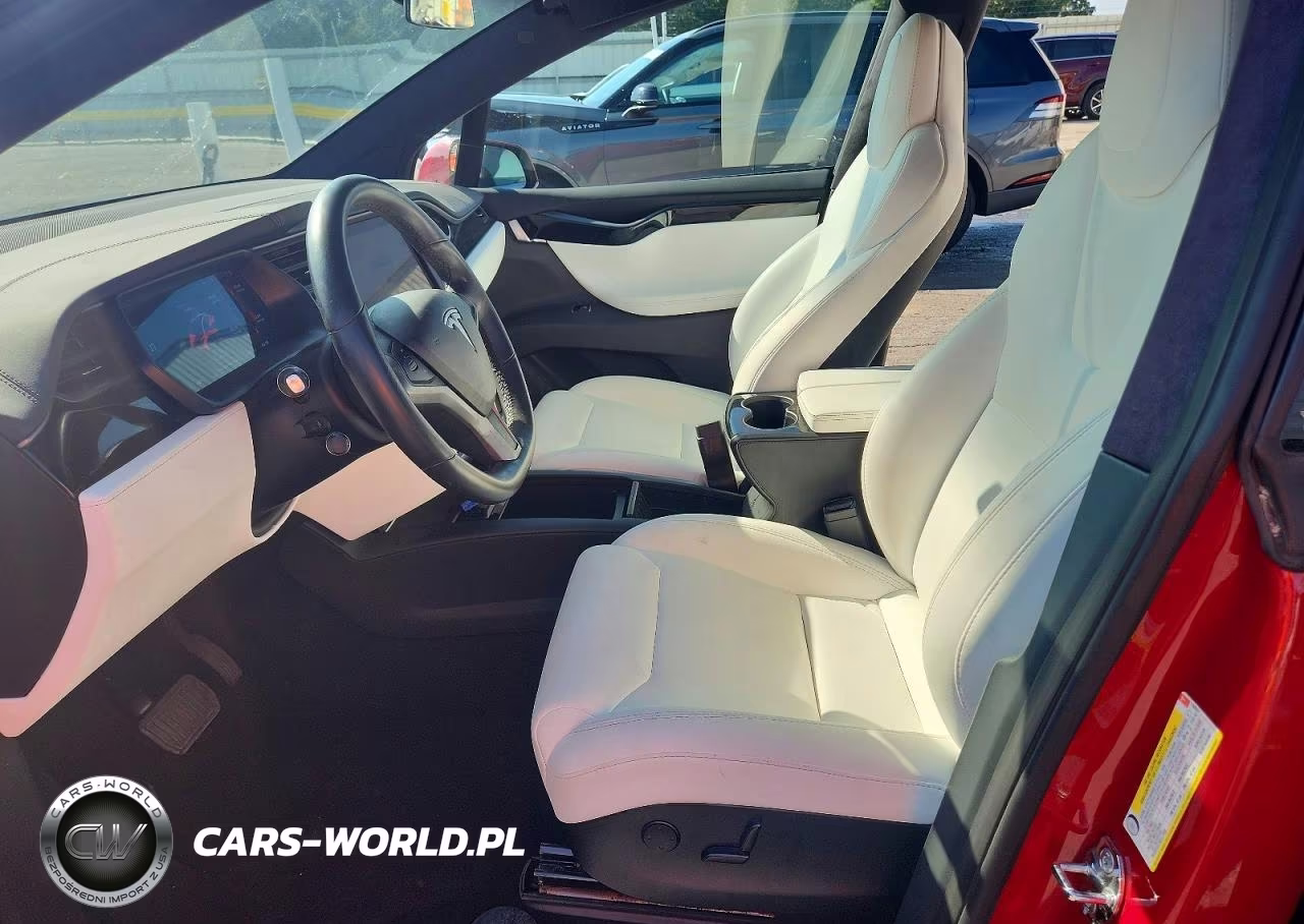 2019 Tesla Model X VIN:5YJXCAE26KF150527 - 7