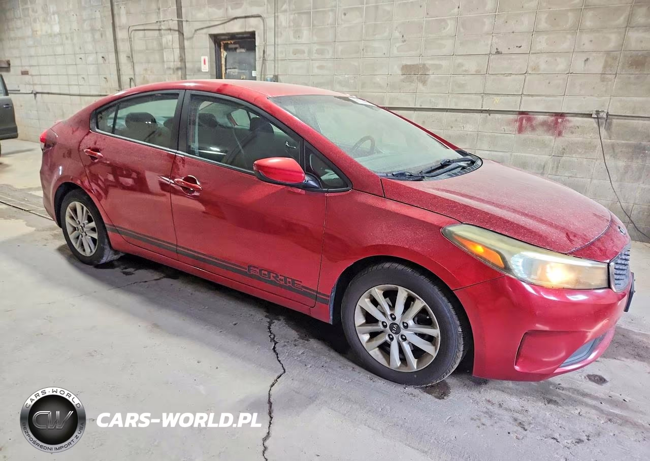 2017 Kia Forte S VIN:3KPFL4A73HE096438 - 4
