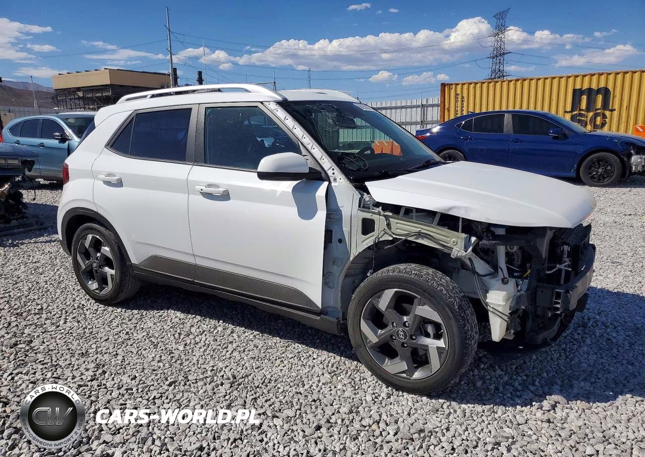 2021 Hyundai Venue Sel VIN:KMHRC8A31MU084992 - 4