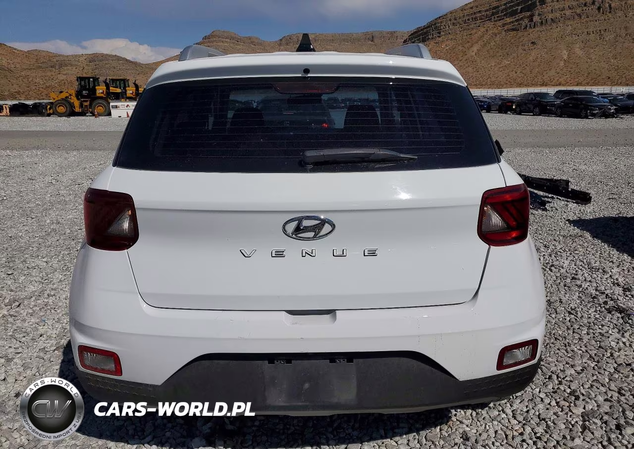 2021 Hyundai Venue Sel VIN:KMHRC8A31MU084992 - 6