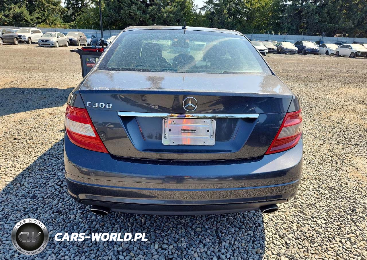 2010 Mercedes-Benz C 300 VIN:WDDGF5EB0AR104608 - 6