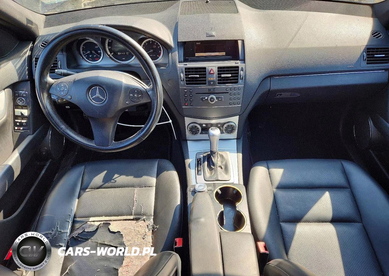 2010 Mercedes-Benz C 300 VIN:WDDGF5EB0AR104608 - 8