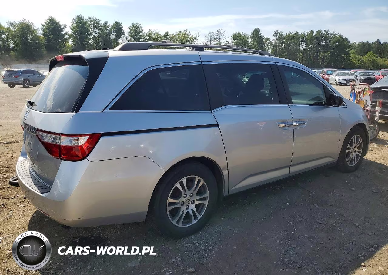 2011 Honda Odyssey Exl VIN:5FNRL5H67BB013949 - 3