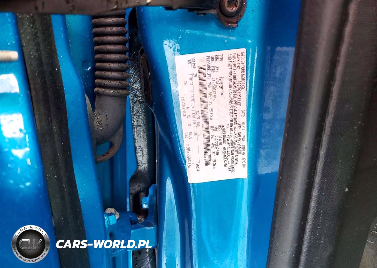 2012 Ford Focus Titanium VIN:1FAHP3J2XCL390615 - 12