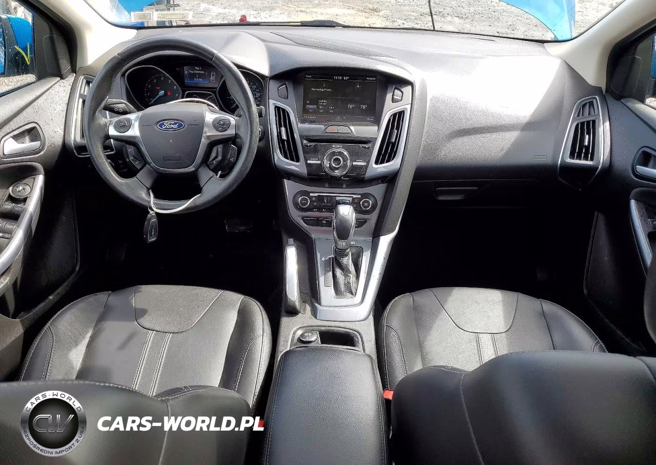 2012 Ford Focus Titanium VIN:1FAHP3J2XCL390615 - 8