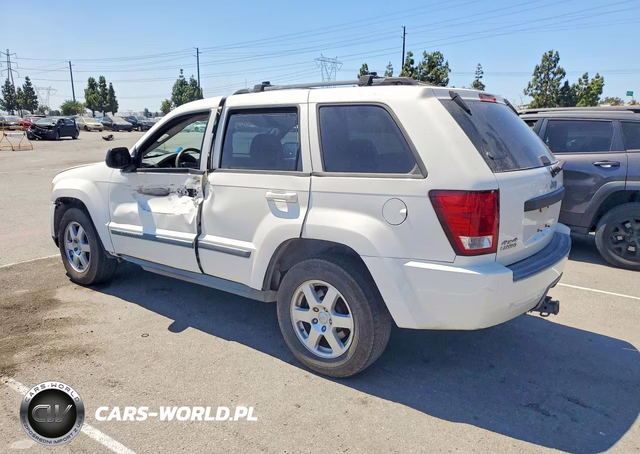 2008 Jeep Grand Cherokee Laredo VIN:1J8GR48K28C137302 - 2