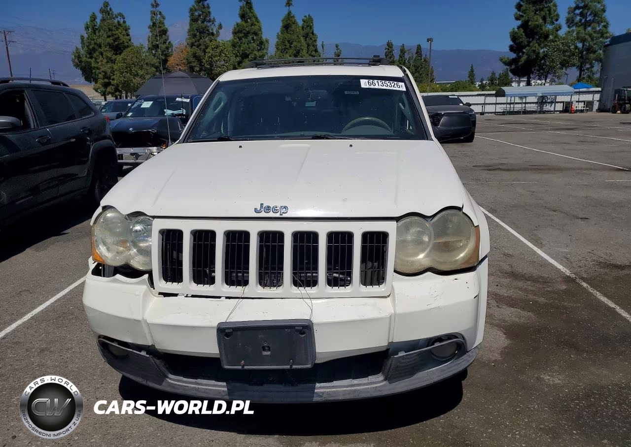 2008 Jeep Grand Cherokee Laredo VIN:1J8GR48K28C137302 - 5
