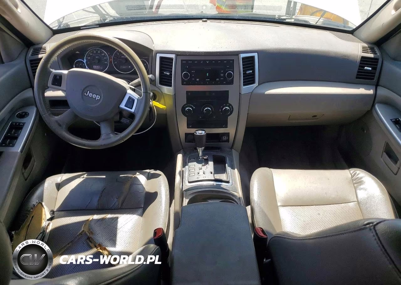 2008 Jeep Grand Cherokee Laredo VIN:1J8GR48K28C137302 - 8