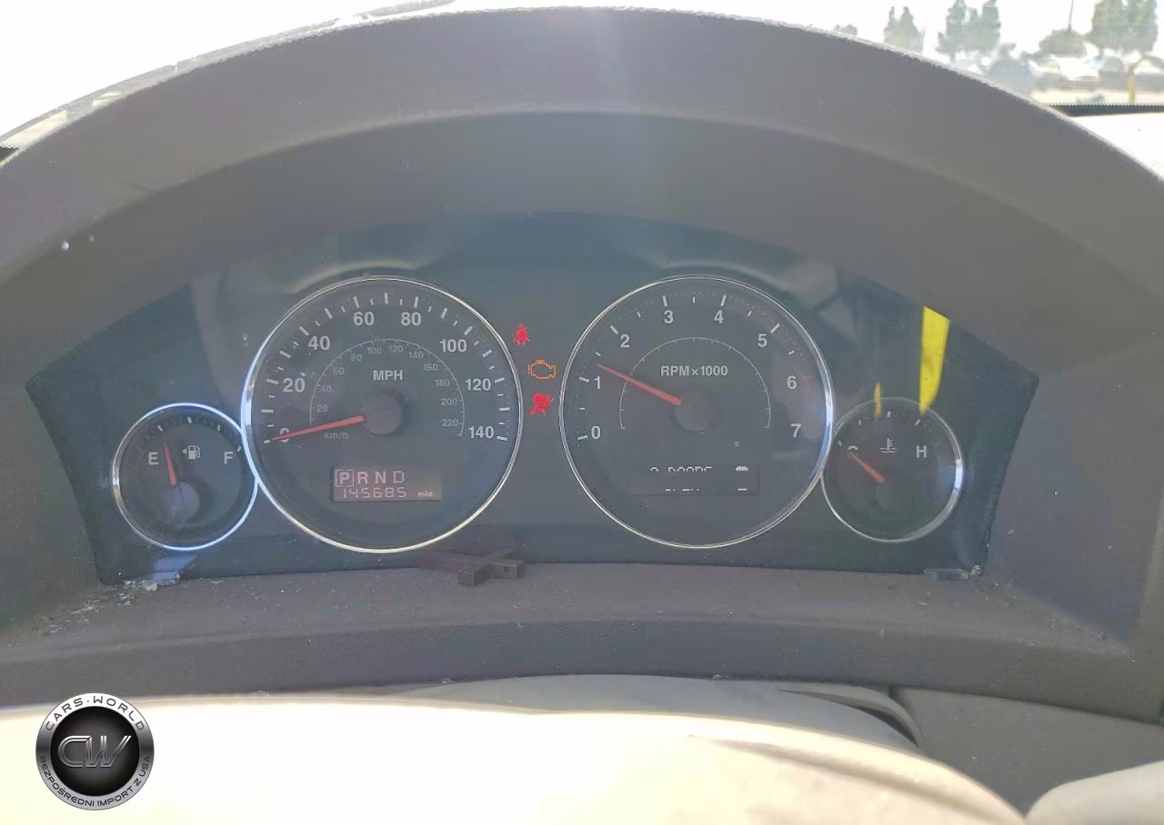 2008 Jeep Grand Cherokee Laredo VIN:1J8GR48K28C137302 - 9