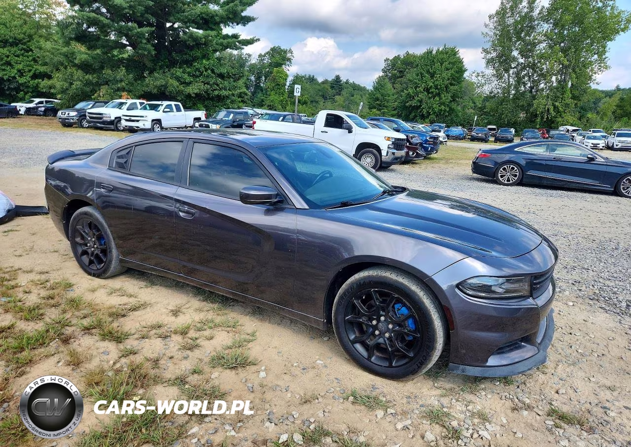 2015 Dodge Charger Se VIN:2C3CDXFG1FH806372 - 4