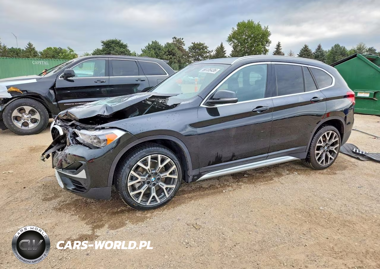 2021 BMW X1 xDrive28I VIN:WBXJG9C02M5U33847 - 1