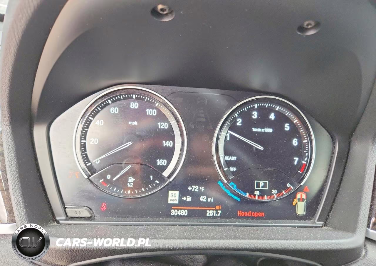 2021 BMW X1 xDrive28I VIN:WBXJG9C02M5U33847 - 9