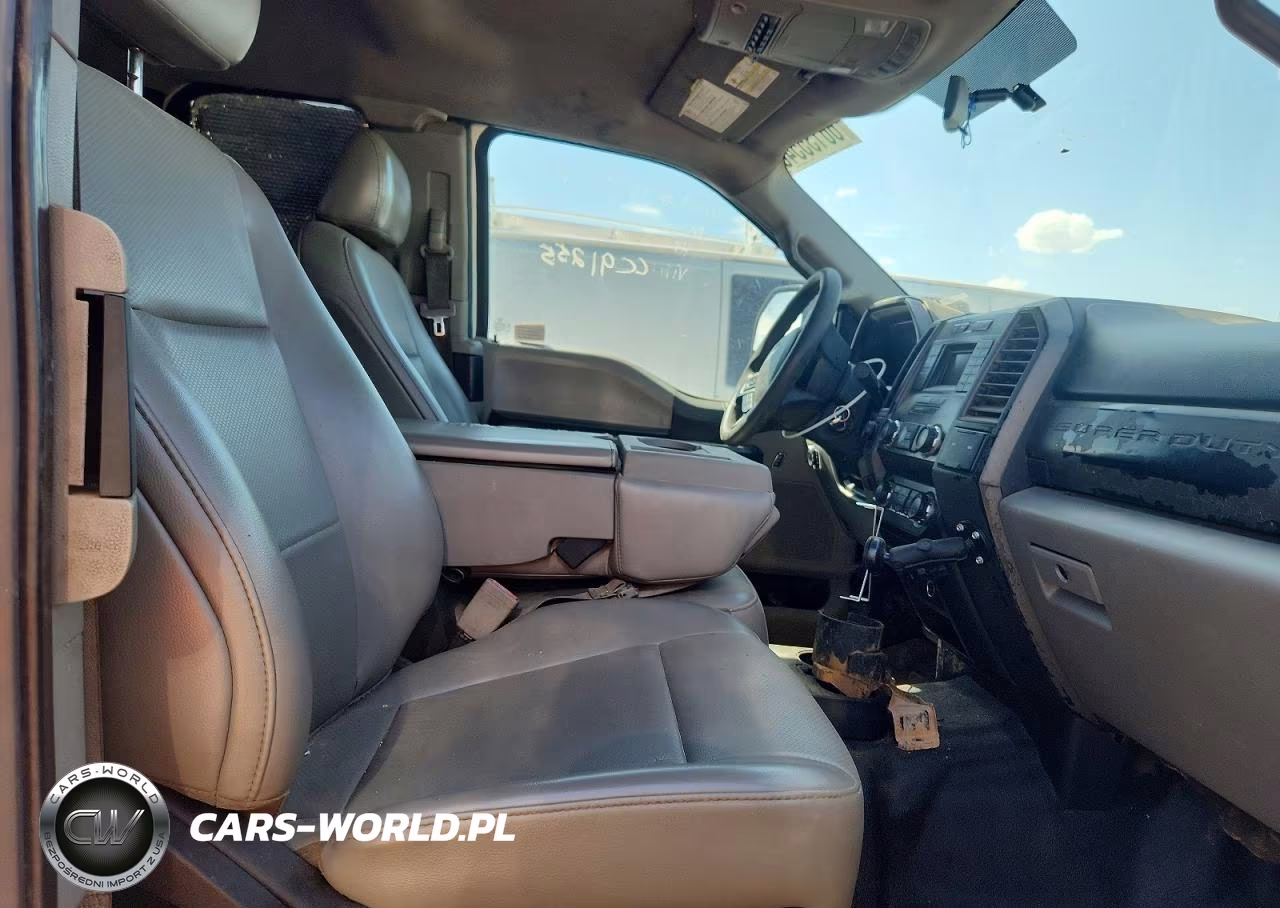 2019 Ford F350 Super Duty VIN:1FD7X3ET5KEC91255 - 10