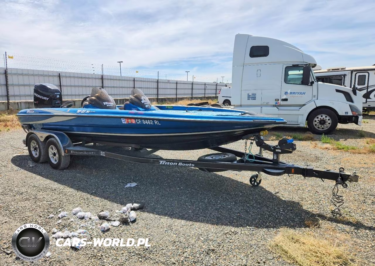 2006 Triton Tr-21 - Boat