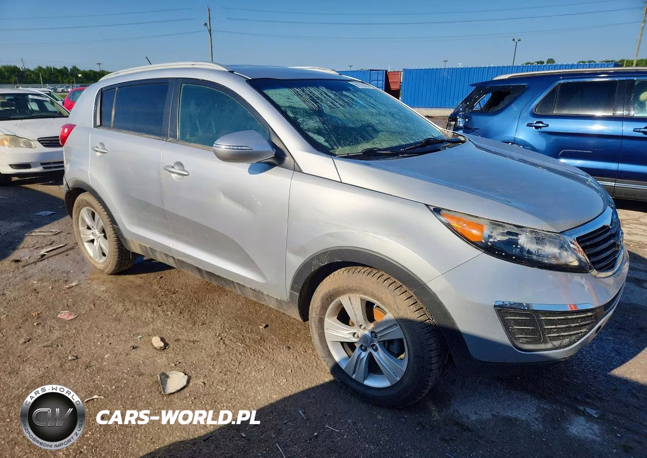2011 Kia Sportage Lx VIN:KNDPB3A26B7015736 - 4
