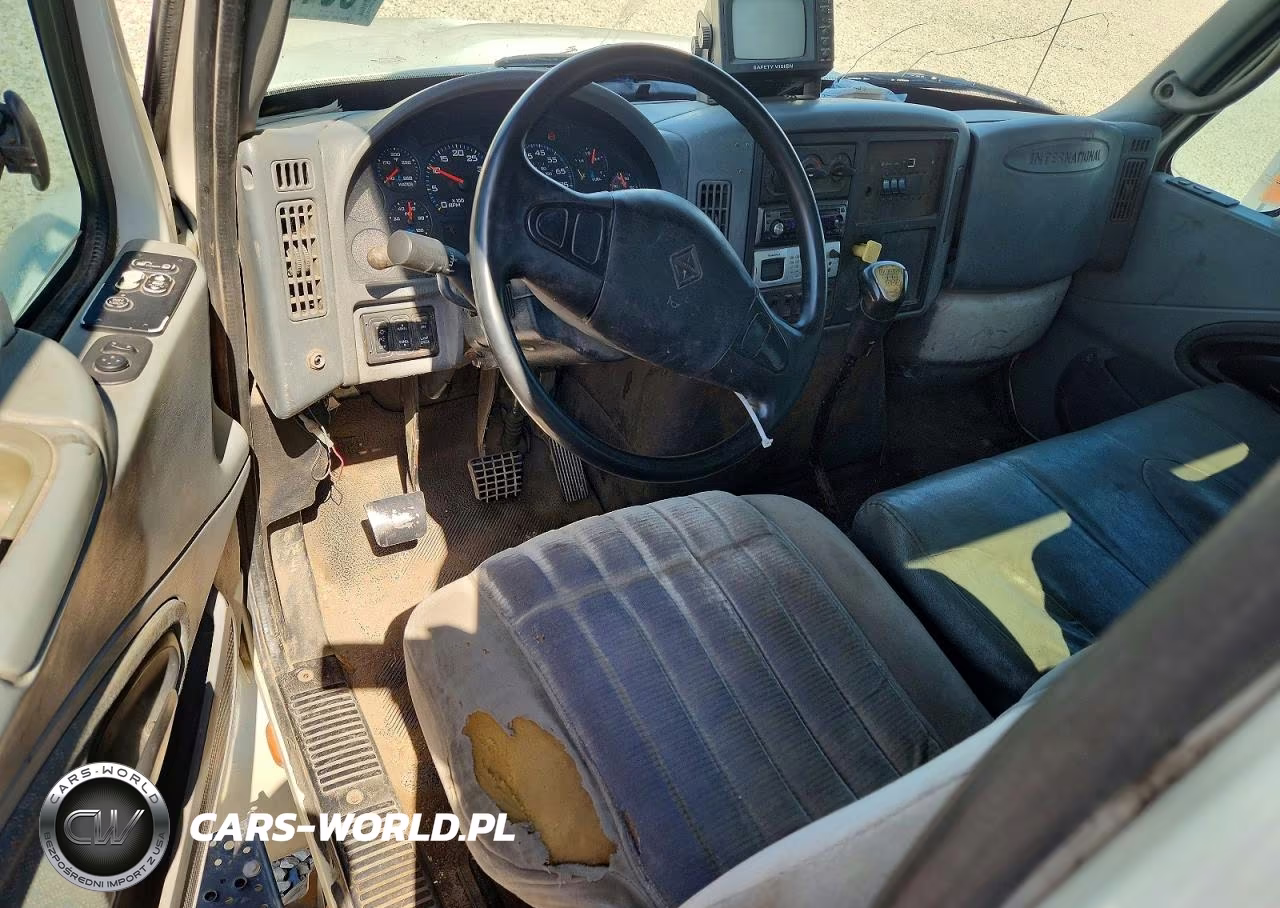 2003 International 4000 4300 VIN:1HTMMAAL23H585161 - 8