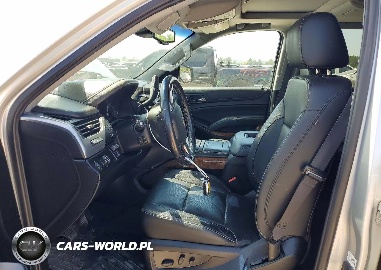 2020 Chevrolet Tahoe C1500 Premier VIN:1GNSCCKC3LR270856 - 7