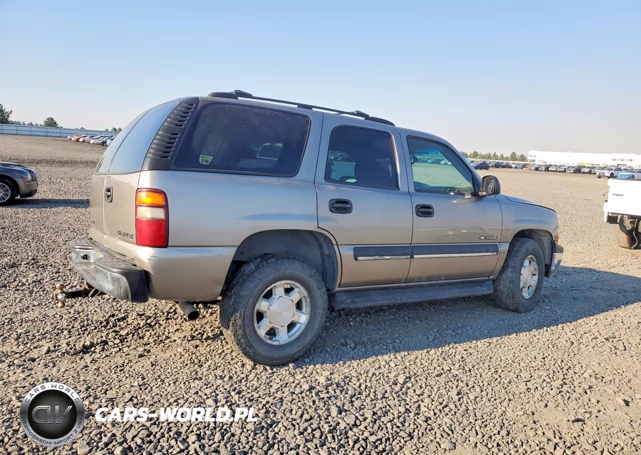 2003 Chevrolet Tahoe K1500 VIN:1GNEK13V63R122754 - 3
