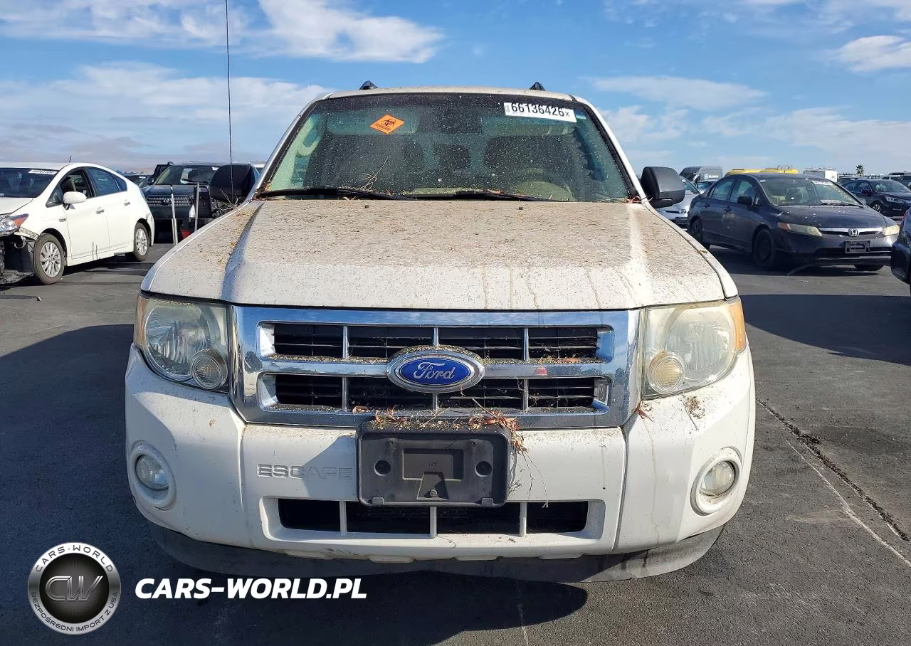2011 Ford Escape Xlt VIN:1FMCU0D70BKC25921 - 5