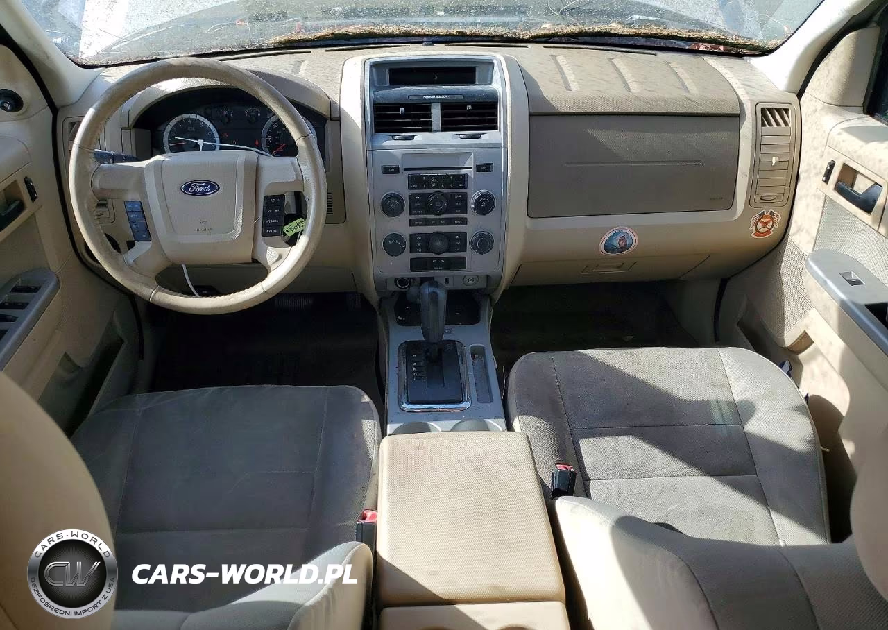 2011 Ford Escape Xlt VIN:1FMCU0D70BKC25921 - 8