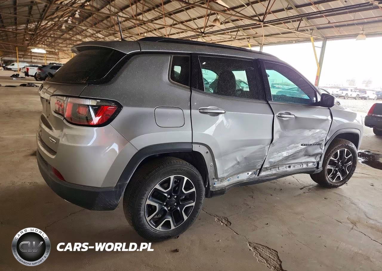 2020 Jeep Compass Sport VIN:3C4NJDAB2LT212254 - 3