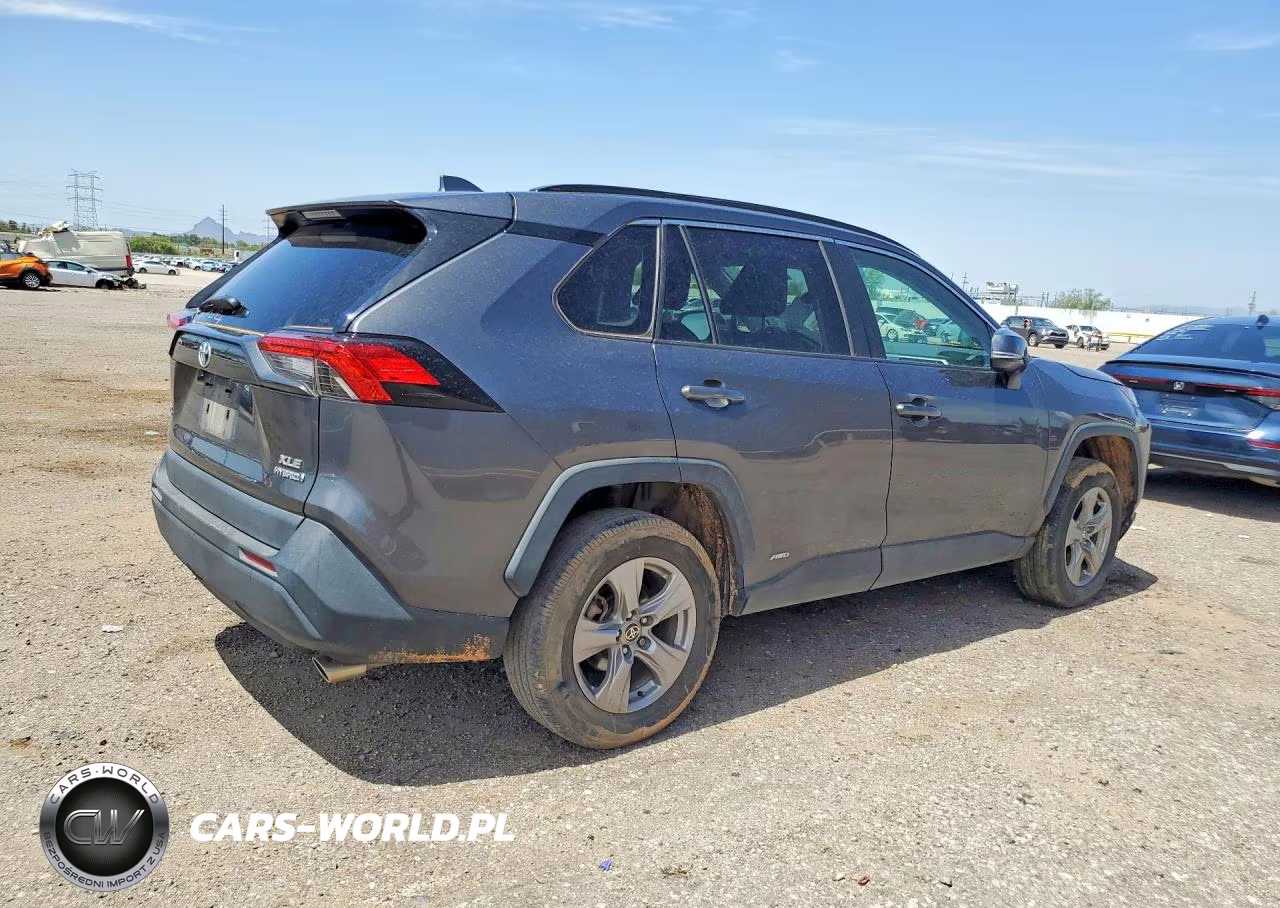 2023 Toyota Rav4 Hybrid Xle VIN:4T3RWRFV3PU085807 - 3