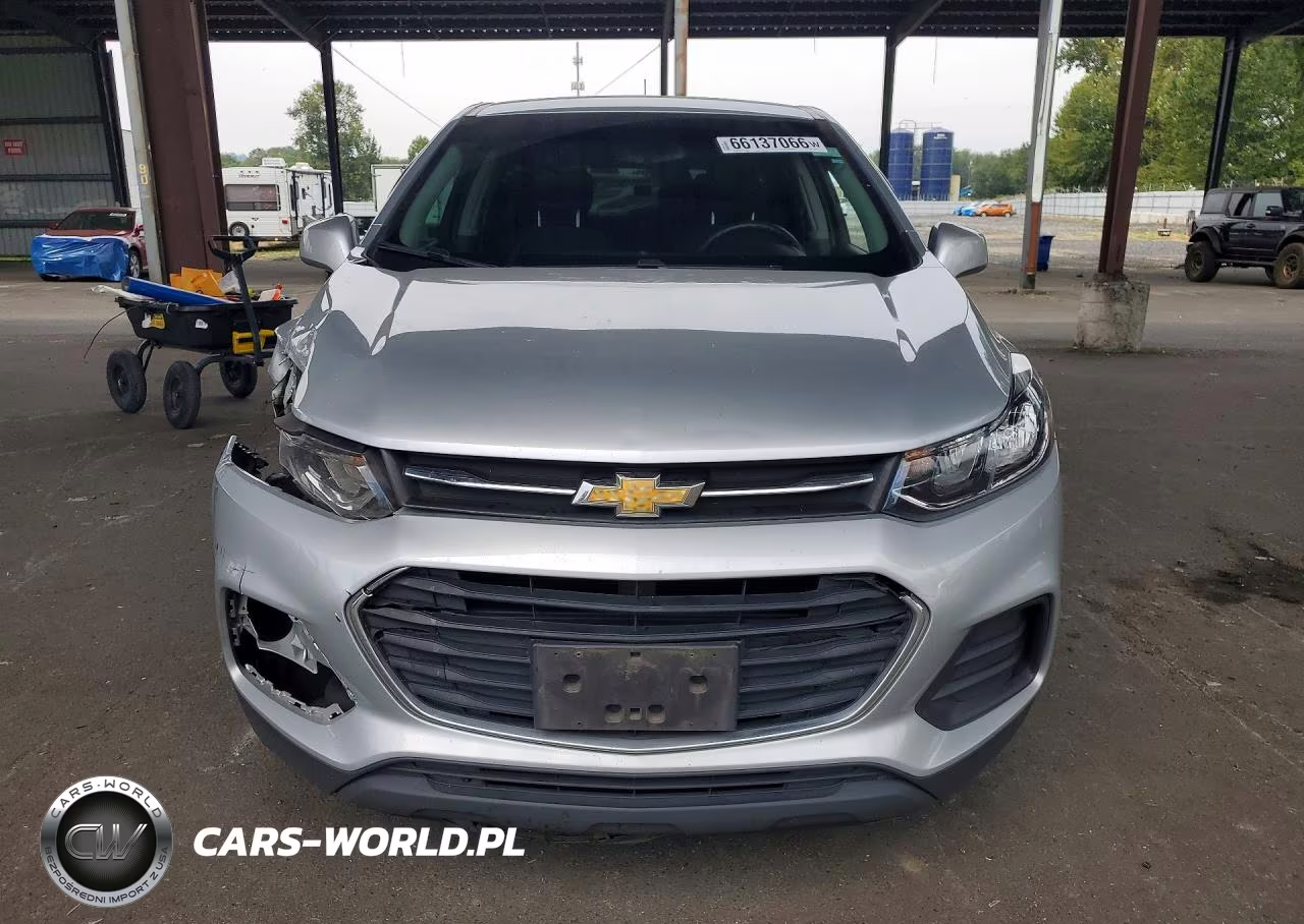 2020 Chevrolet Trax Ls VIN:3GNCJNSB1LL329939 - 5