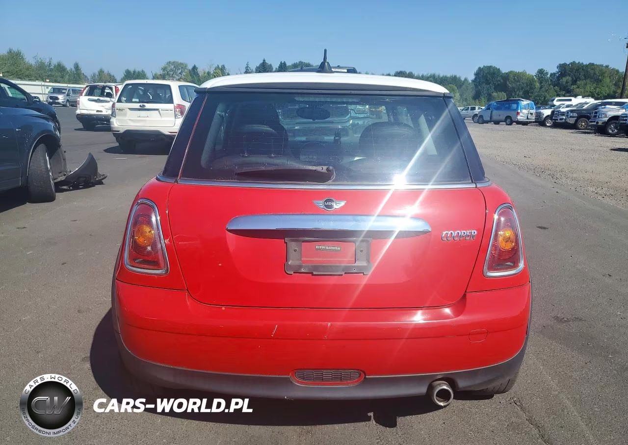 2010 Mini Cooper VIN:WMWMF3C59ATZ61699 - 6