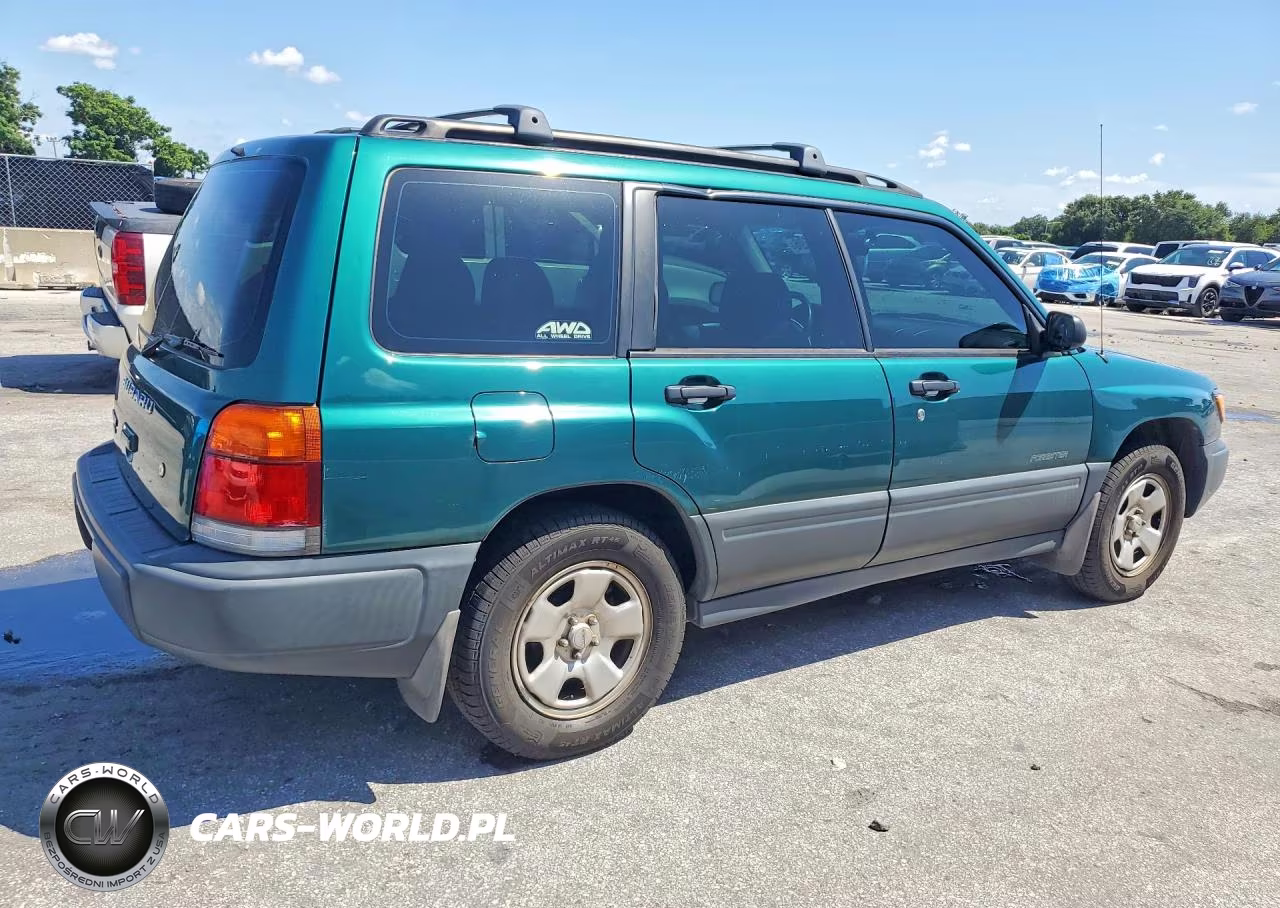 2000 Subaru Forester L VIN:JF1SF6352YH731002 - 3