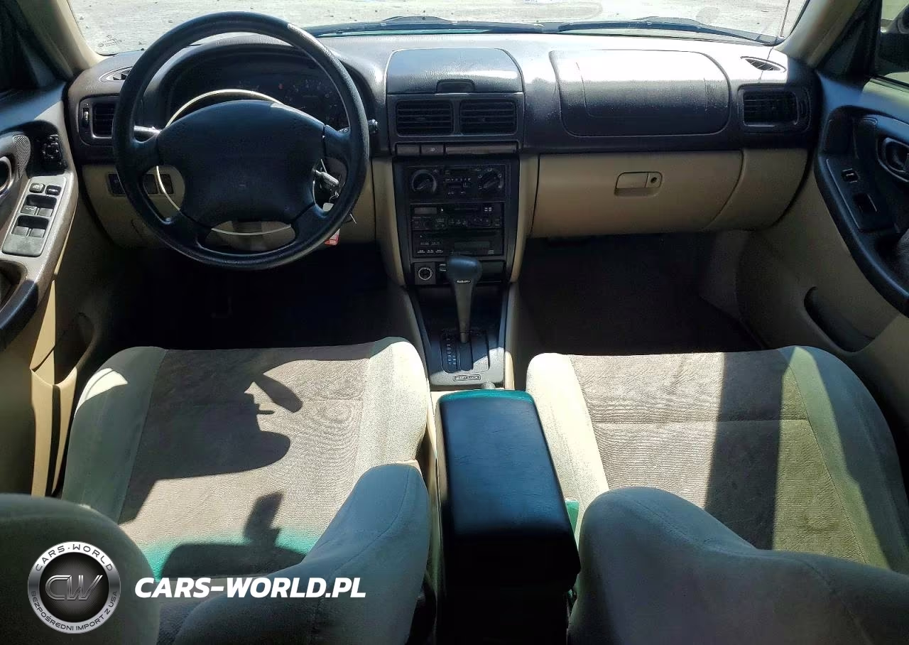 2000 Subaru Forester L VIN:JF1SF6352YH731002 - 8