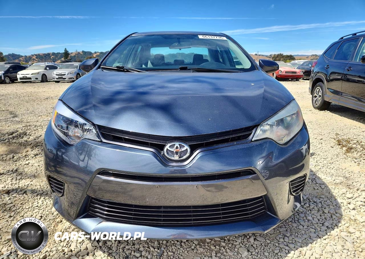 2016 Toyota Corolla Le VIN:5YFBURHE8GP387849 - 5