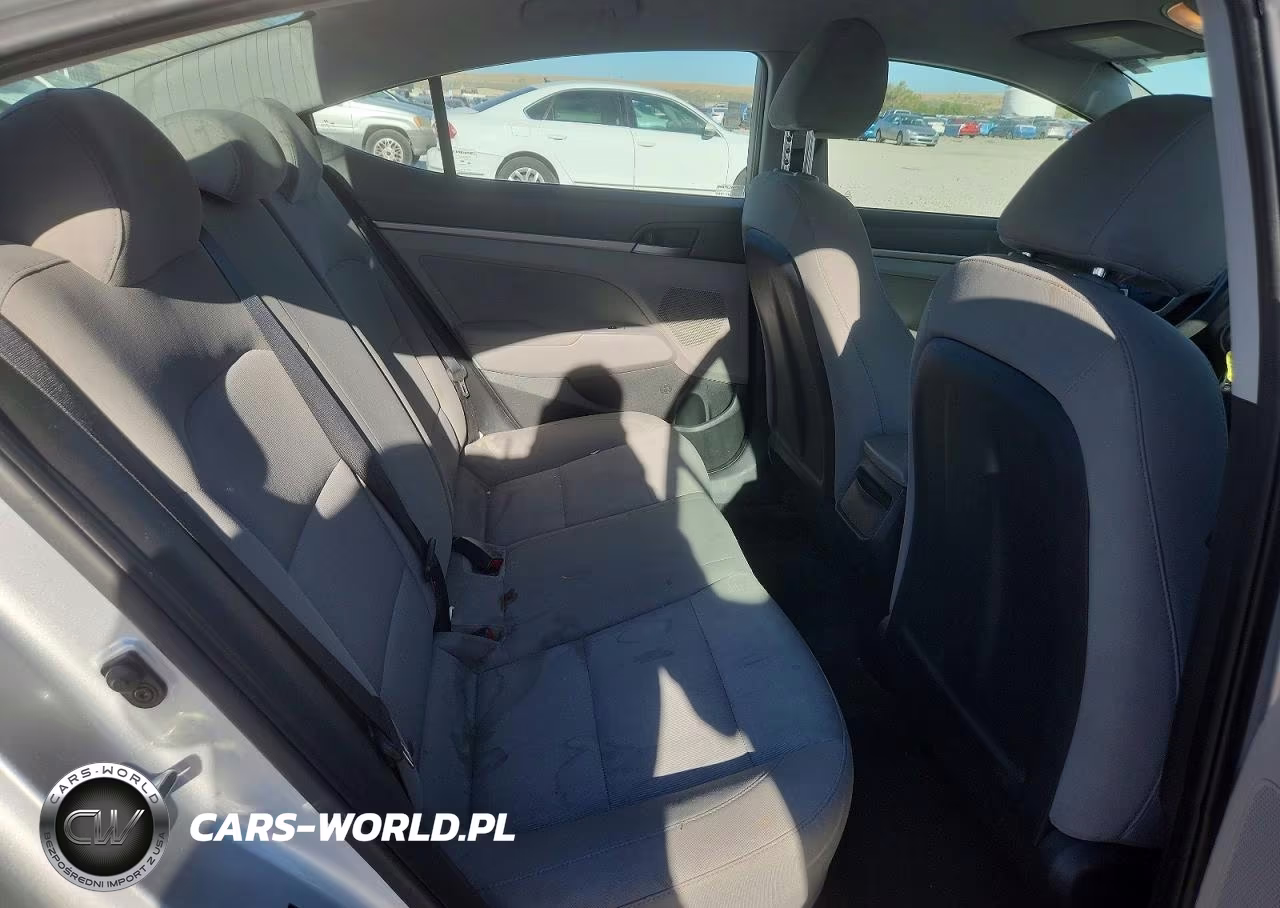 2018 Hyundai Elantra Sel VIN:5NPD84LF9JH296545 - 10