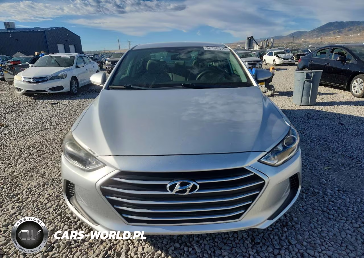 2018 Hyundai Elantra Sel VIN:5NPD84LF9JH296545 - 5