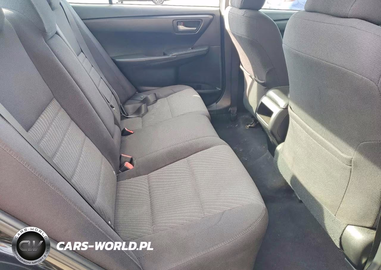 2015 Toyota Camry Le VIN:4T1BF1FK9FU015373 - 10