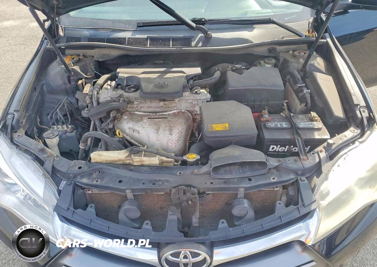 2015 Toyota Camry Le VIN:4T1BF1FK9FU015373 - 11