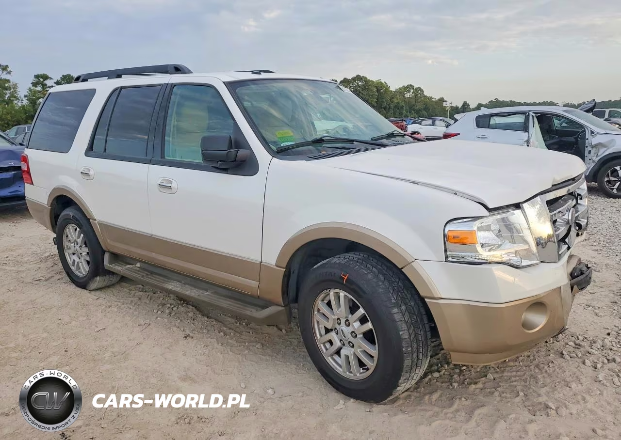 2014 Ford Expedition Xlt VIN:1FMJU1H54EEF22487 - 4