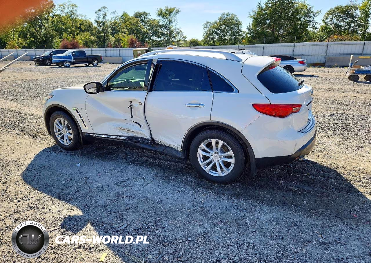 INFINITI QX70 VIN:JN8CS1MW5HM416422 - 2