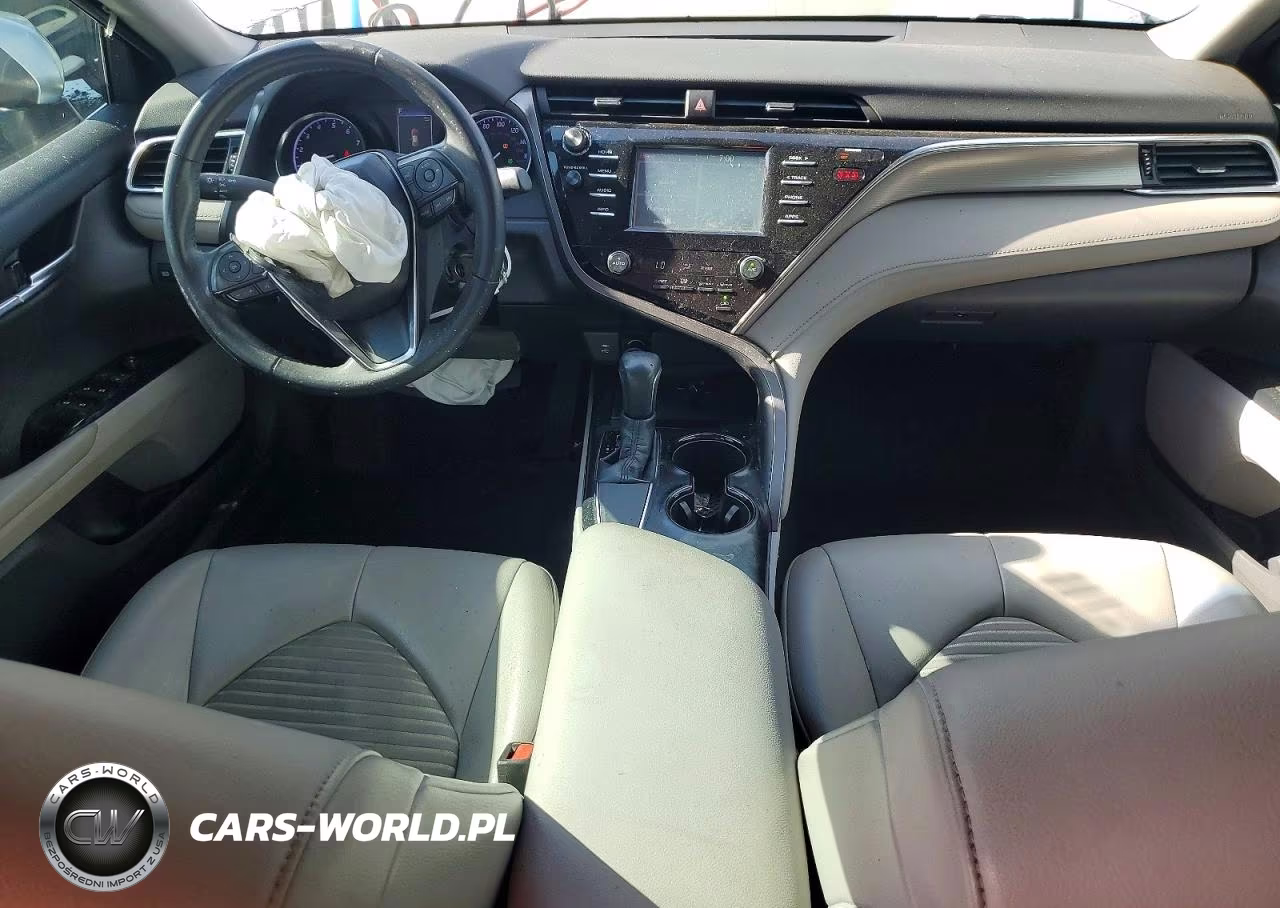 2018 Toyota Camry Se VIN:4T1B11HK7JU639449 - 8