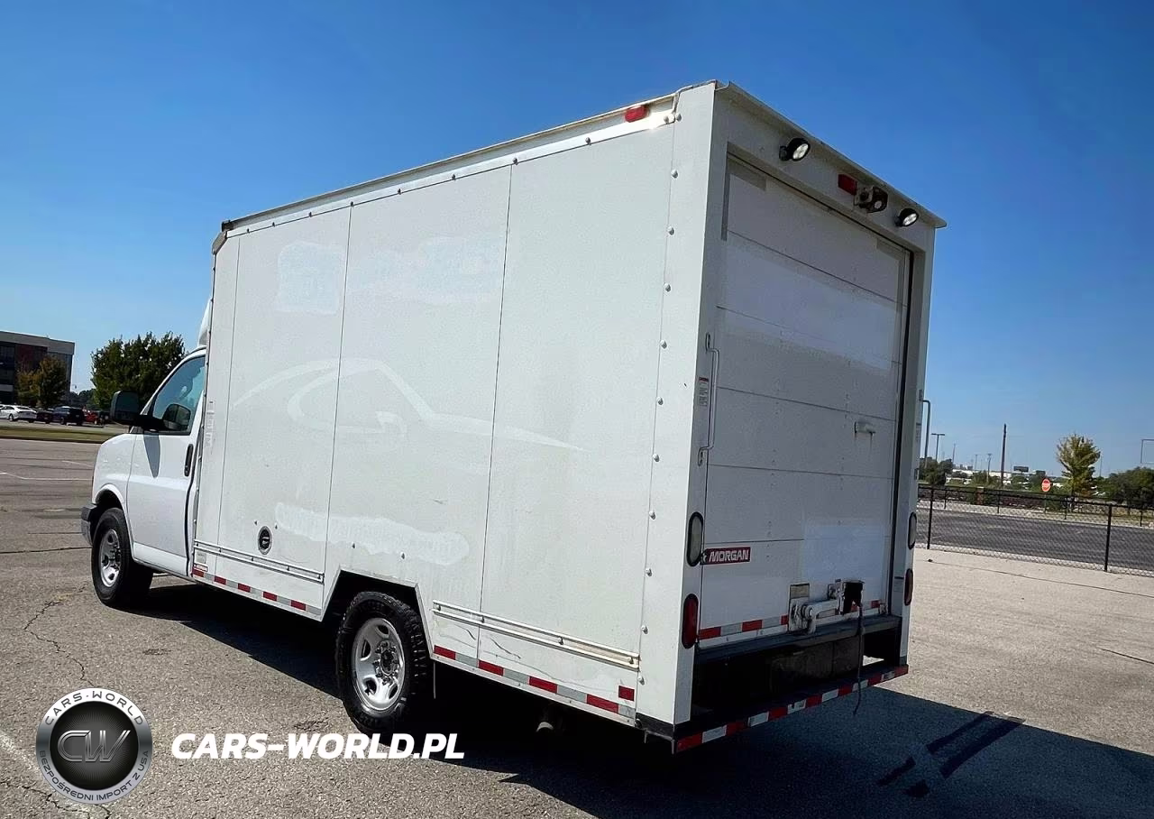 2019 Chevrolet Express G3500 VIN:1GB0GRFP4K1146116 - 3