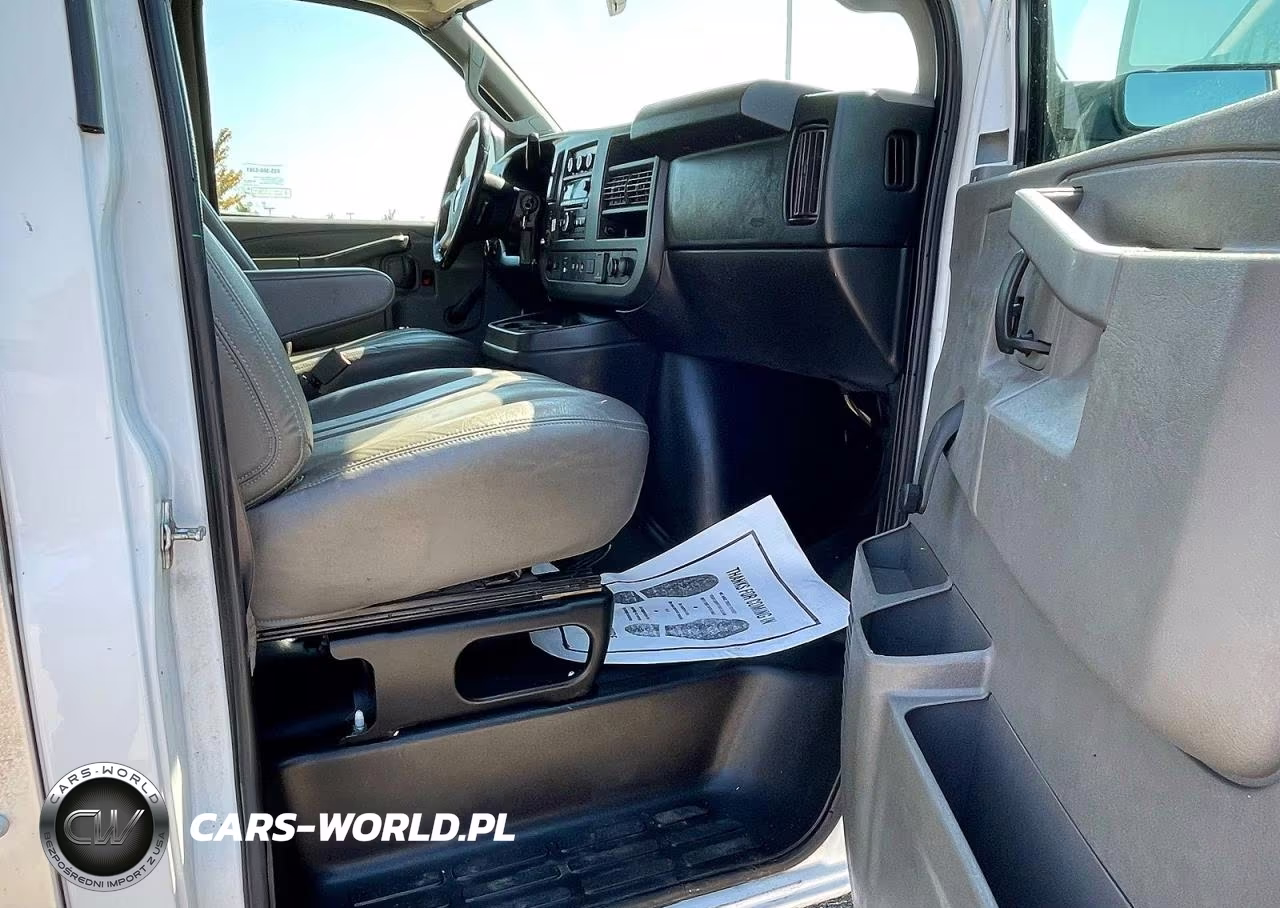 2019 Chevrolet Express G3500 VIN:1GB0GRFP4K1146116 - 5