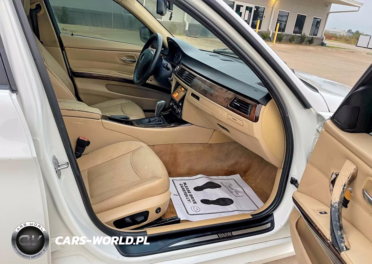 2011 BMW 328 I VIN:WBAPH7G50BNM55998 - 5