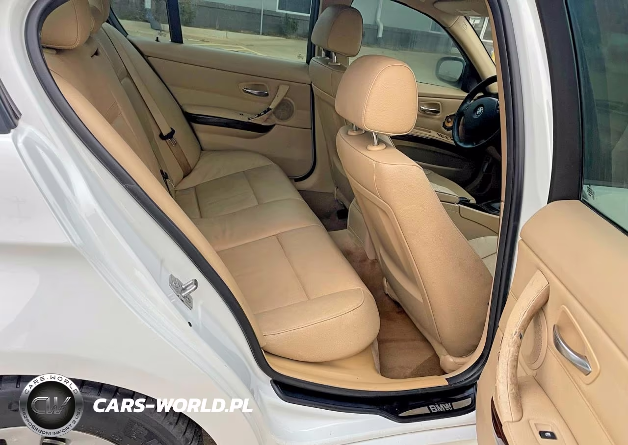 2011 BMW 328 I VIN:WBAPH7G50BNM55998 - 6