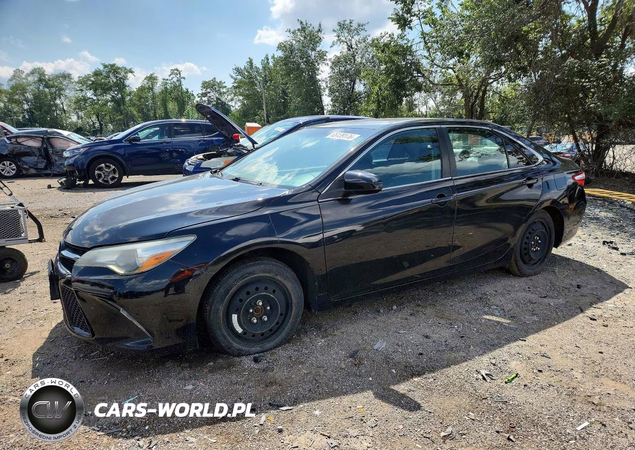 2015 Toyota Camry Se – zdjęcie 1 z 13