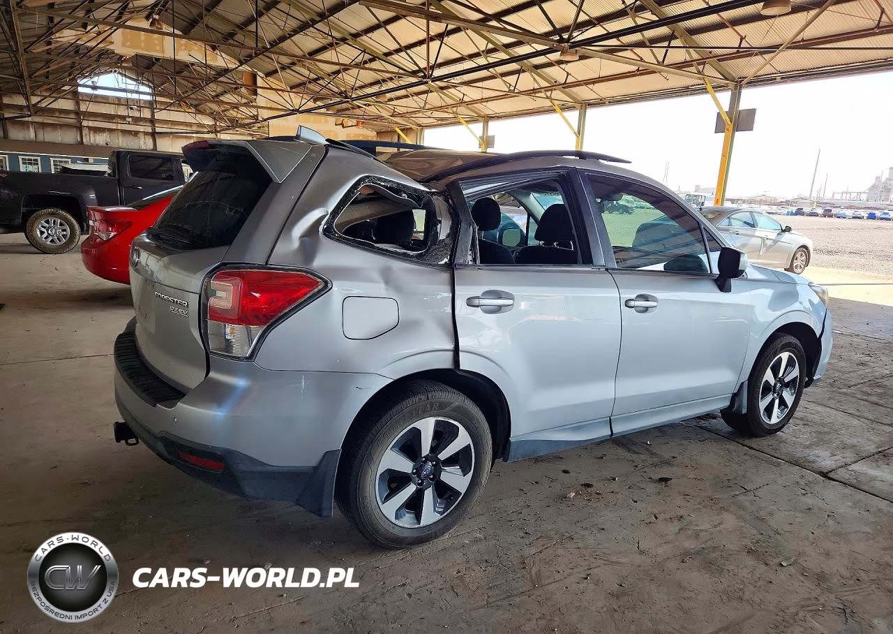 2017 Subaru Forester 2.5I Premium VIN:JF2SJAGC6HH454439 - 3