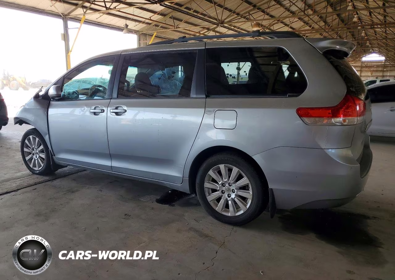 2011 Toyota Sienna Le VIN:5TDJK3DC2BS019394 - 2